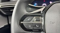 Peugeot 208 1.2 PureTech 100ch S&S Allure Pack 118g — photo 24