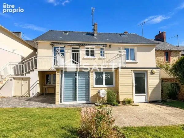 Maison 7 pièces 135 m² à vendre à Montsurs (53150)