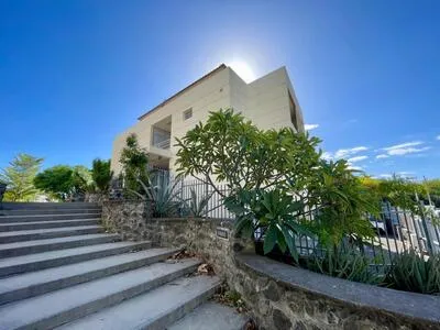 HERMITAGE LES BAINS