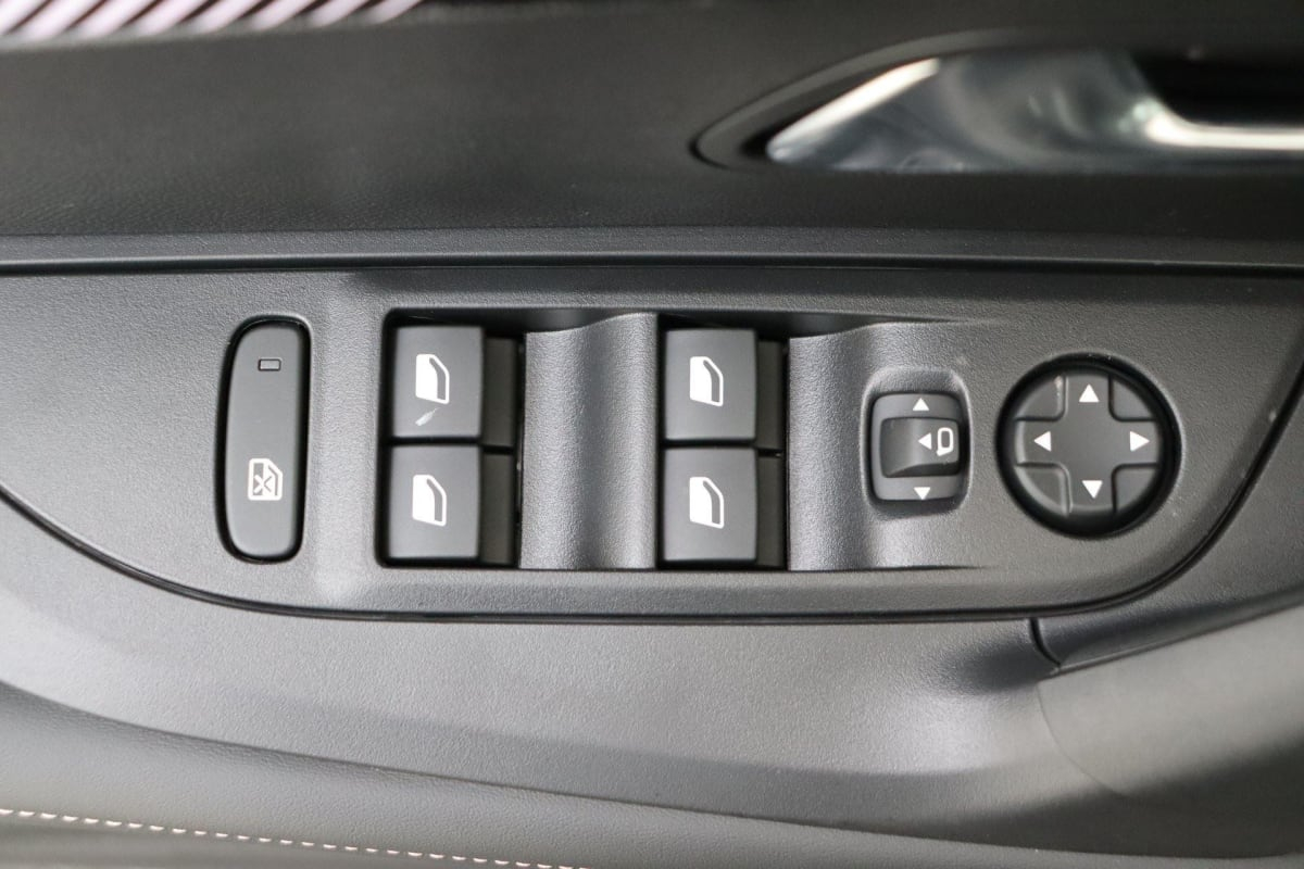 Peugeot 2008 — photo 15