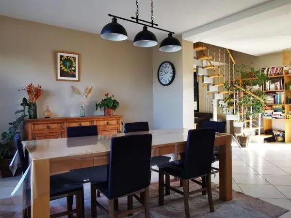 Maison 6 pièces 147 m²