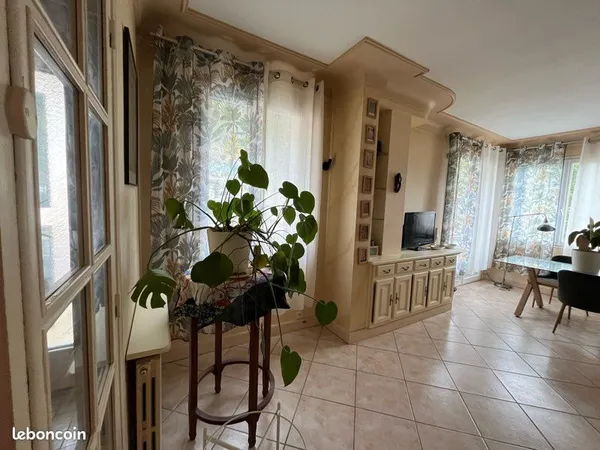 Maison avec piscine