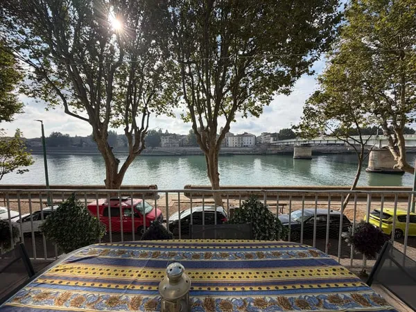 Nouveauté - rare à la vente - appartement vue rhônes.