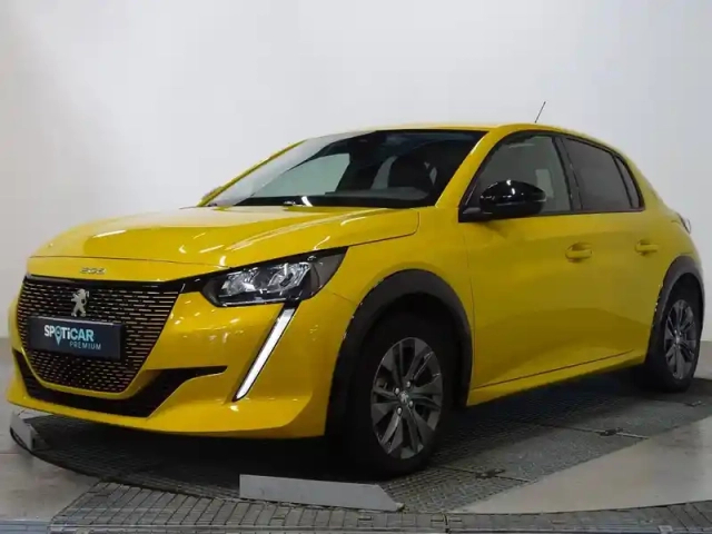 Peugeot 208 e- 136ch style