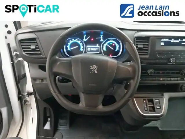 Peugeot Expert long electrique 50 kwh 136ch — photo 13