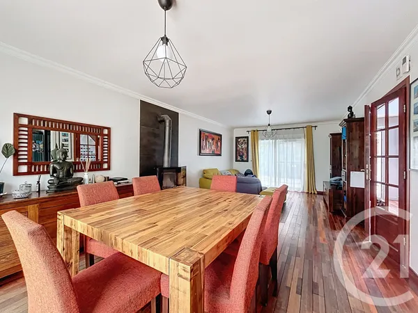 Maison 7 pièces 114 m²