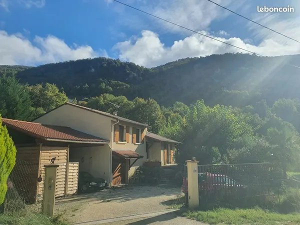 Maison 5 pièces 110 m²