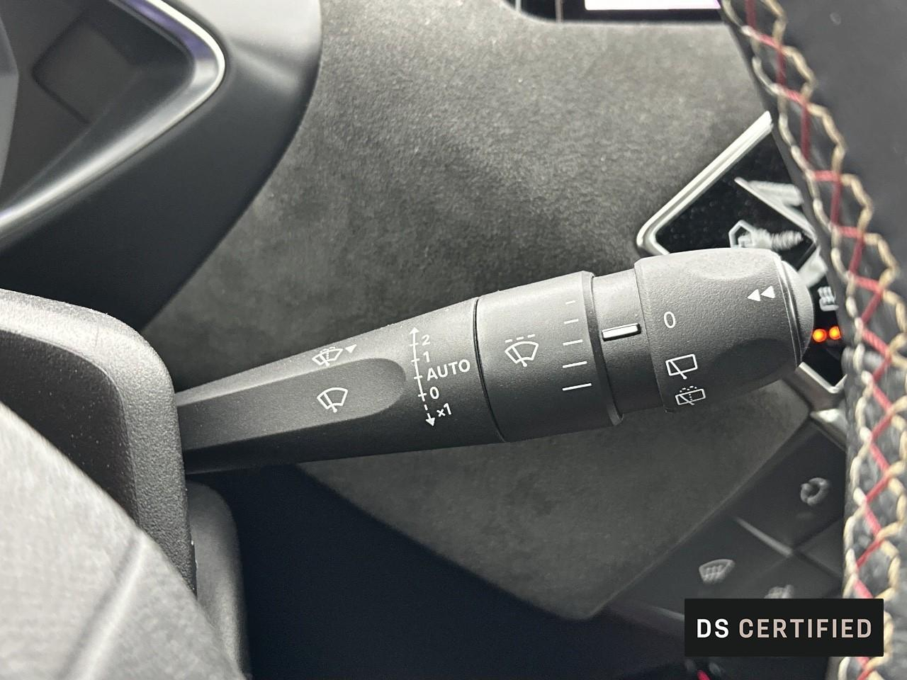 Ds Ds 3 crossback puretech 130 eat8 performance line+ — photo 19