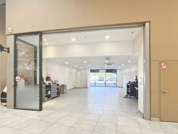 Local commercial 65 m²
