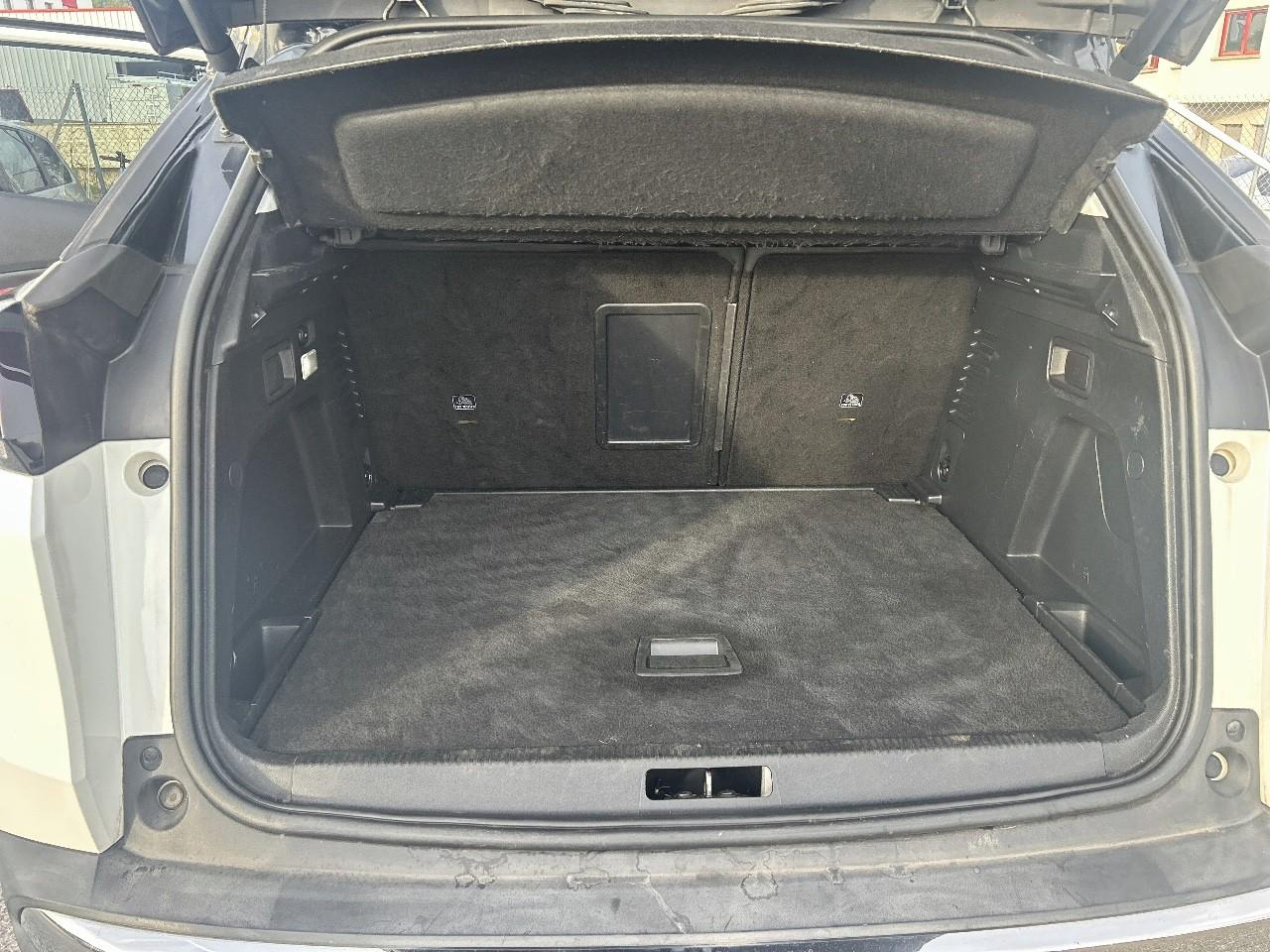 Peugeot 3008 1.2 puretech 130ch allure s&s eat6 — photo 6