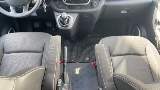 Renault Trafic Van 1.6 dCi 145 - L2h1 Grand Confort – 2017 – 66553 km – Diesel – Boîte Manuelle — photo 44