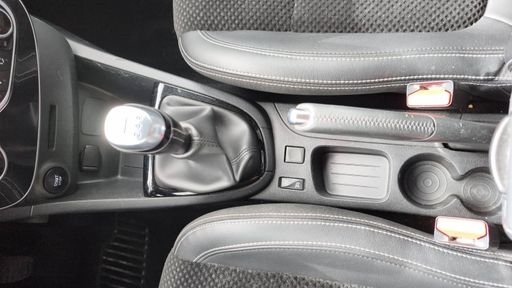 Renault Clio 1.5 dCi 90 - Intens – 2019 – 98082 km – Diesel – Boîte Manuelle — photo 5