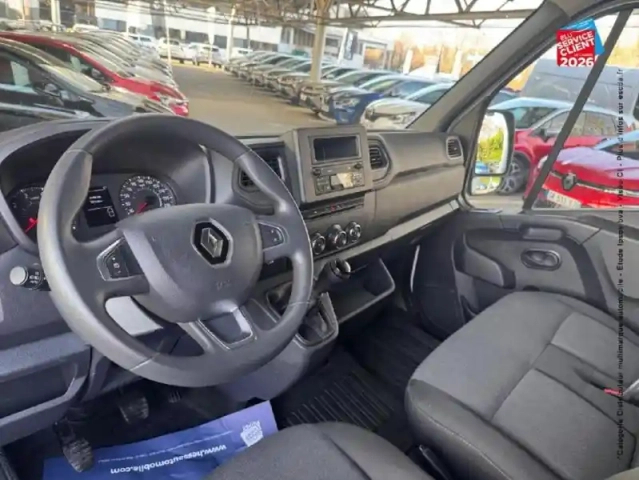Renault Master fg f3500 l2h2 2.3 blue dci 135ch confort euro6 — photo 15