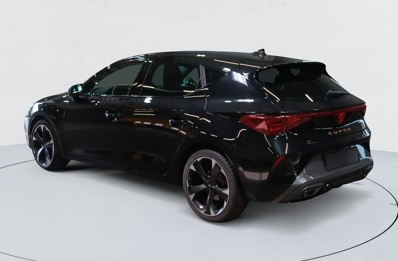 Cupra Leon — photo 3