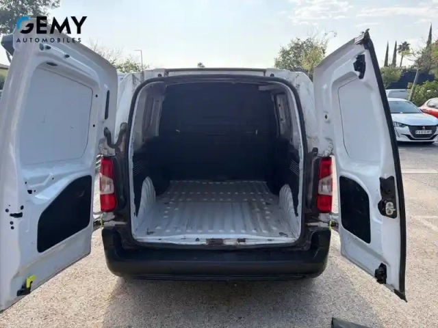 Peugeot Partner fourgon standard 650 kg bluehdi 100 s&amp;s bvm6 — photo 6