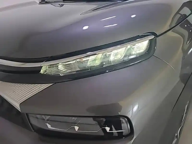 Citroën C3 Aircross puretech 130 s&amp;s eat6 — photo 47