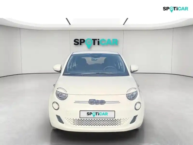 Fiat 500 e 95ch action — photo 9