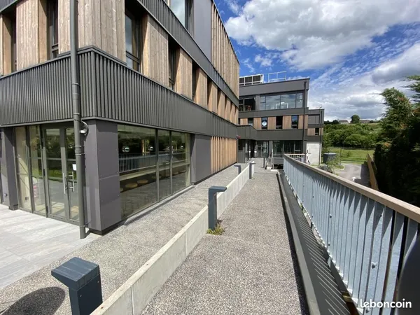 Local commercial 50 m²