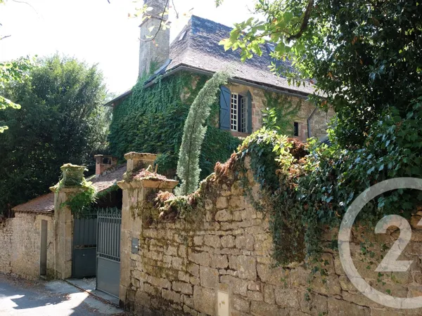 Maison 7 pièces 200 m²