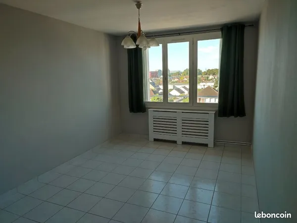 Appartement T3 avec garage-bourges aeroport