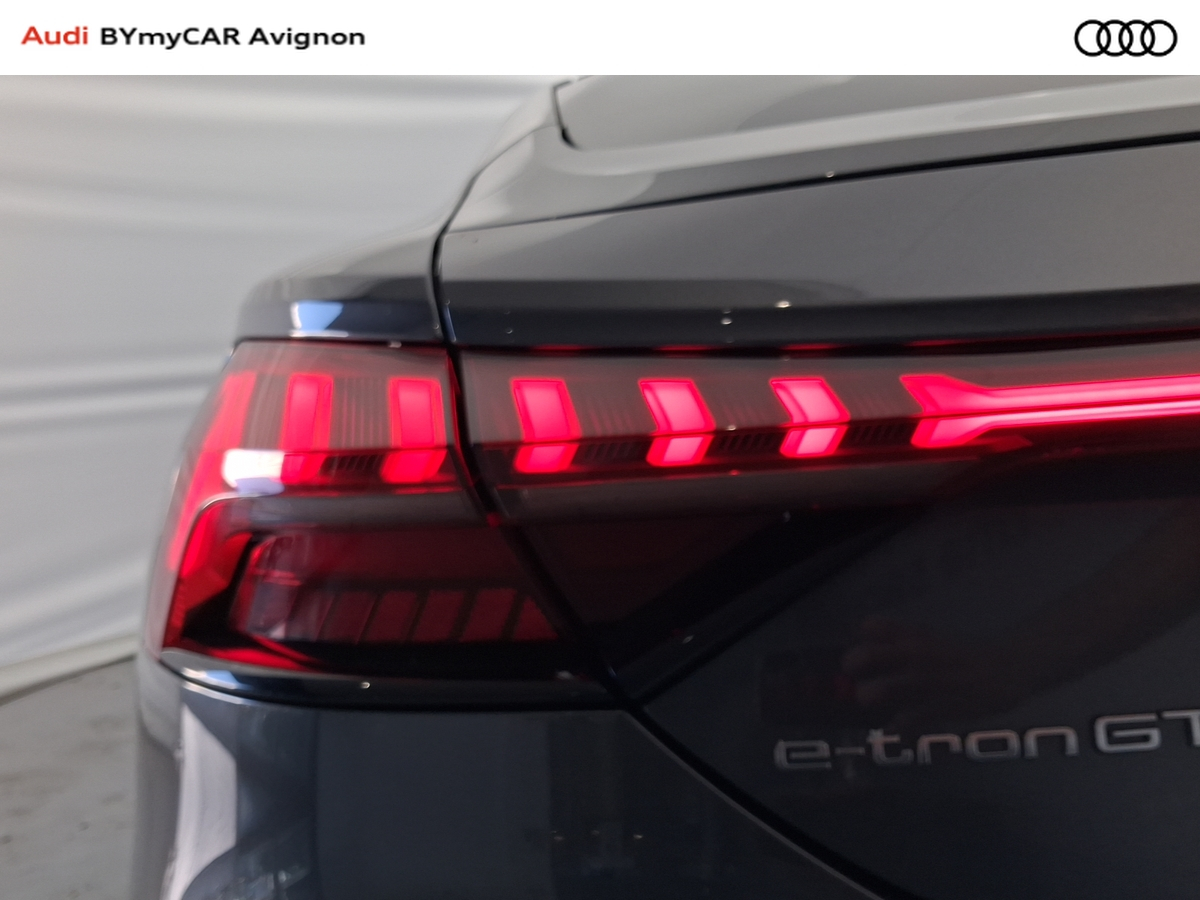 Audi e-tron GT 476 ch quattro — photo 42