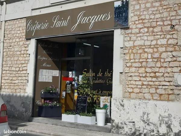 À LOUER - LOCAL COMMERCIAL 120 m² - PONS AVENUE GAMBETTA - TOUT COMMERCE