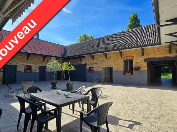 Maison 12 pièces 223 m²