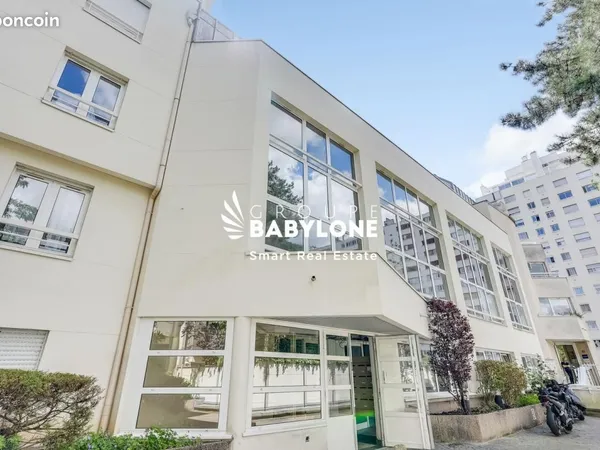 Bureaux 242 m²
