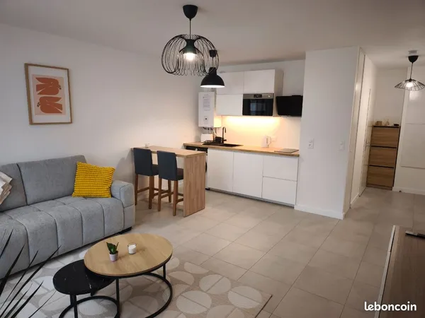 Studio meublé neuf 30 m² + parking - Gare à pied - Paris 30 min