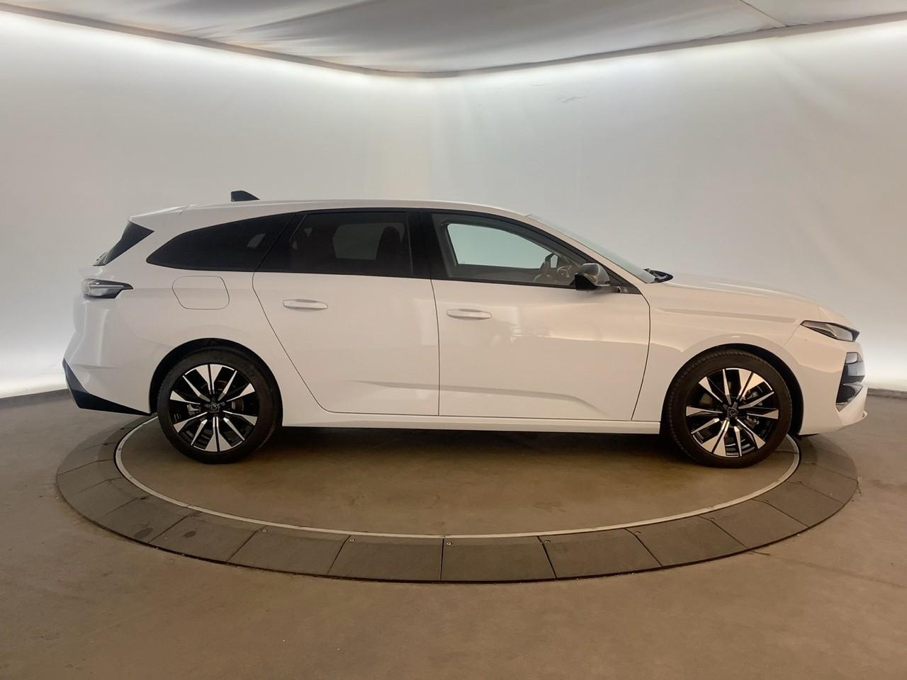 Peugeot 308 sw bluehdi 130ch s&s eat8 allure — photo 4