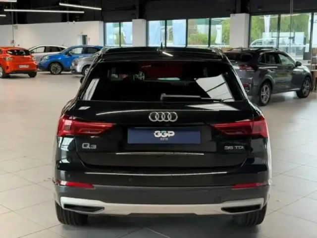 Audi Q3 35 tdi 150ch design luxe s tronic 7 — photo 6