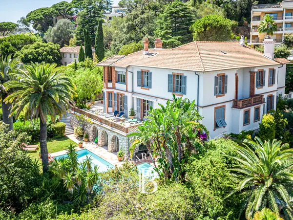 CANNES PROCHE CENTRE - VILLA BELLE EPOQUE - 8 CHAMBRES
