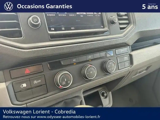 Volkswagen Crafter fg 30 l3h3 2.0 tdi 102ch business line traction — photo 14