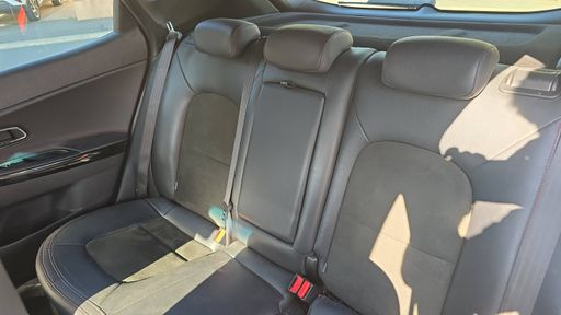 Kia Ceed 1.6 T-GDI 204 - GT – 2014 – 115105 km – Essence – Boîte Manuelle — photo 18