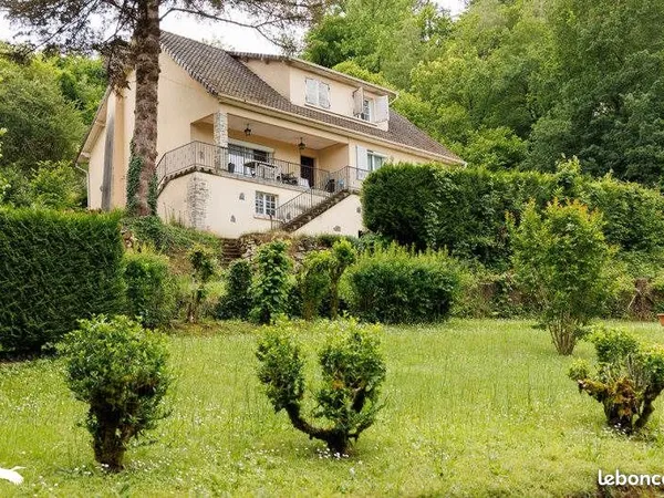 Maison 6 pièces 170 m²