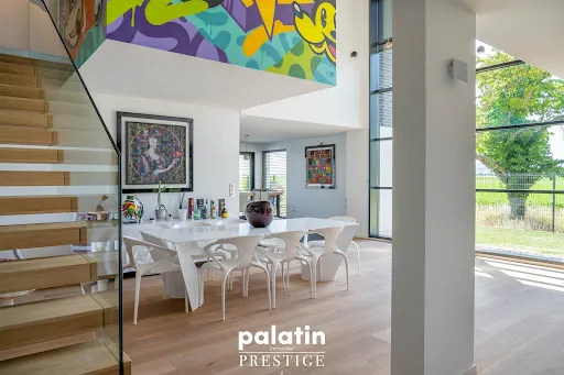 Maison 11 pièces 299 m²