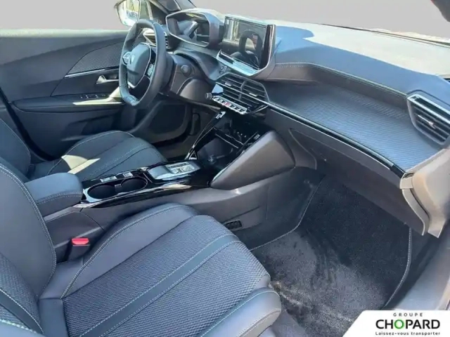 Peugeot 2008 electrique 54 kwh 156 ch — photo 13