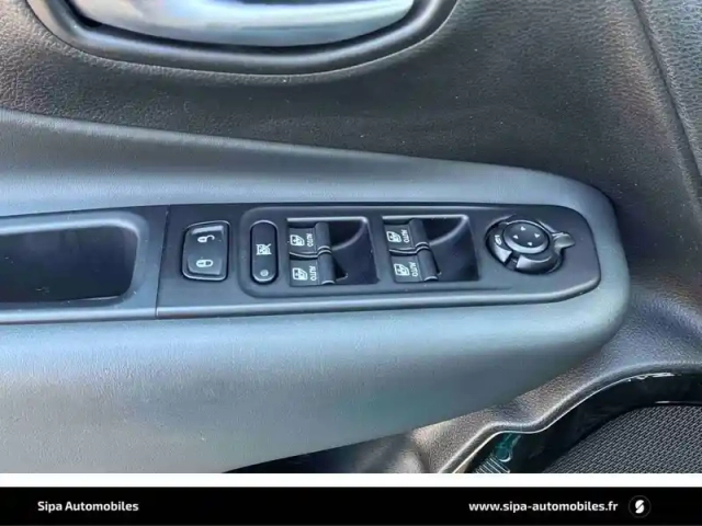 Jeep Renegade 1.3 gse t4 150 ch bvr6 — photo 53