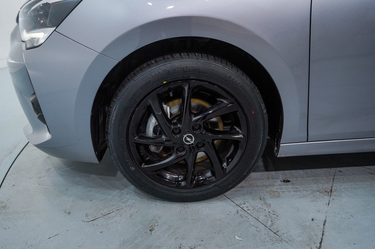 Opel Corsa — photo 10