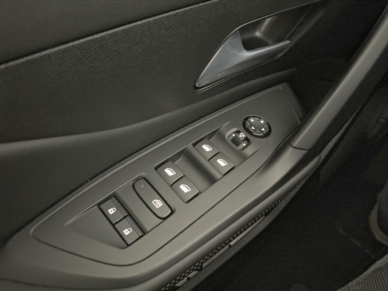 Peugeot 308 hybrid 145 e-dcs6 allure — photo 20
