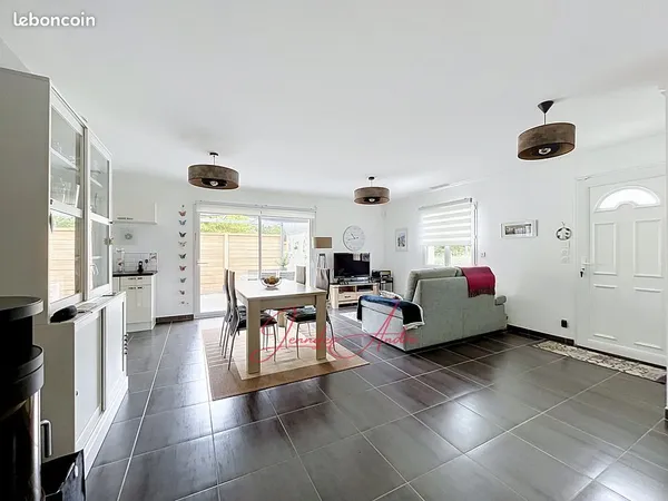 Maison 4 pièces 84 m²