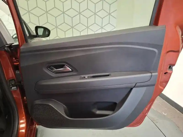 Dacia Jogger eco-g 100 5 places — photo 17