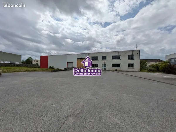 Local 1410 m² Évreux