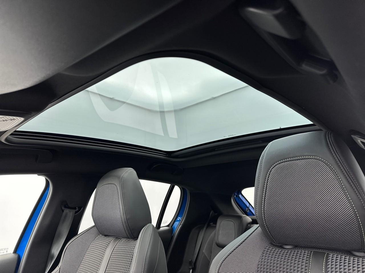 Peugeot 208 puretech 100 s&s eat8 gt — photo 38