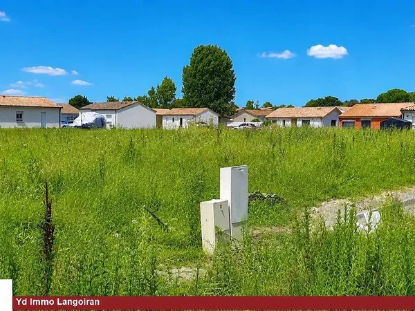 Terrain 410 m² Créon