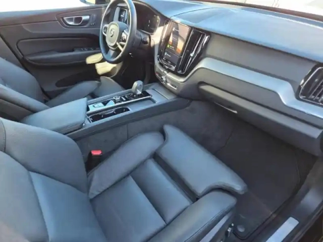 Volvo Xc60 t6 350 cv ( 253 + 145 cv ) plus - style 4 roues motrices — photo 14