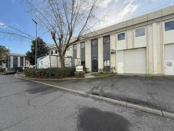 Local d'activité 520 m²