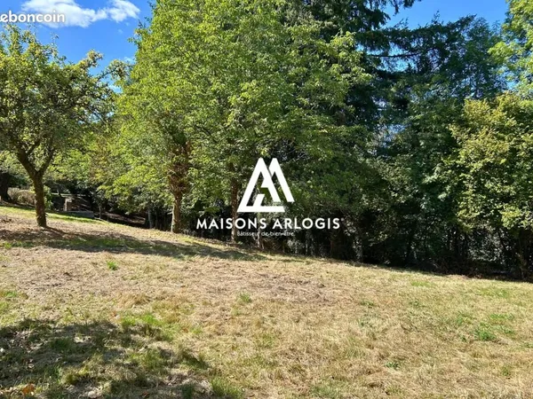 Terrain 2 000 m² Bonnac La Cote