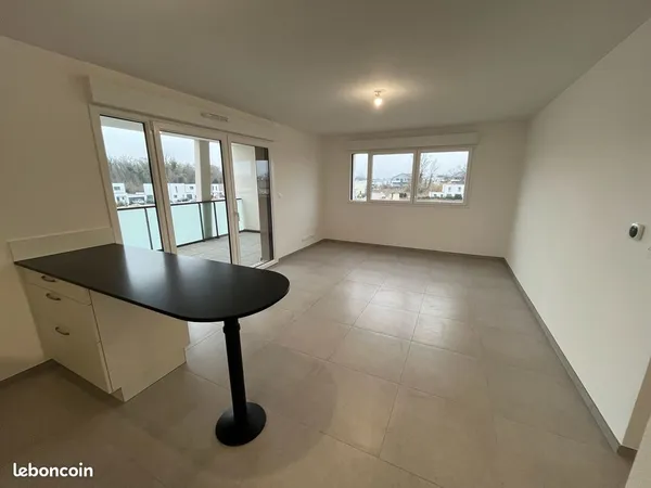 3 pièces 61,46m2 avec terrasse et garage Saint Louis