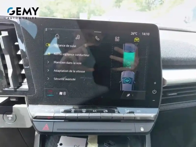 Renault Megane e-tech ev60 220 ch super charge — photo 30
